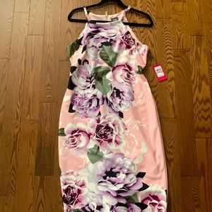 Vince camuto long sleeveless flowered print dress with zipper in the back